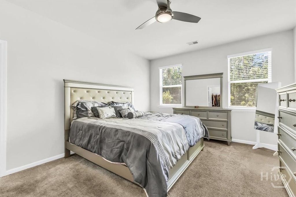 Image 19 of property listing at 11 Wedge Circle, Richmond Hill, GA 31324