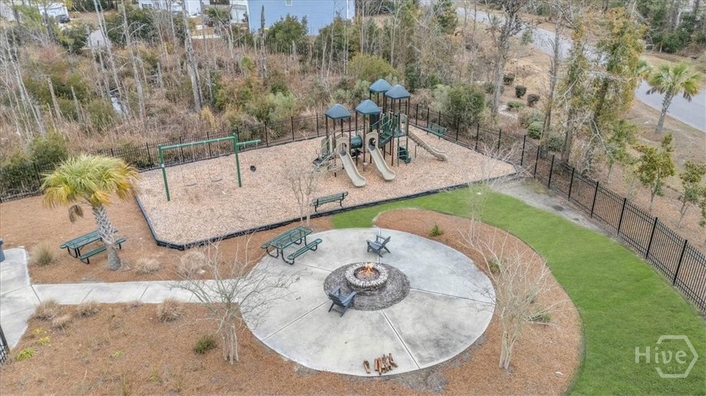 Image 33 of property listing at 11 Wedge Circle, Richmond Hill, GA 31324