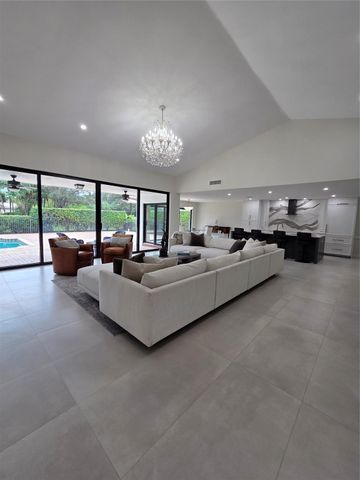 10486 Boca Woods Lane, Boca Raton, FL 33428