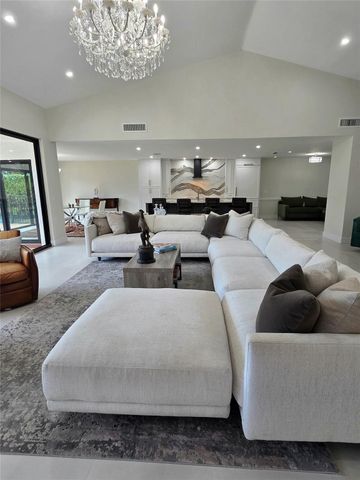 10486 Boca Woods Lane, Boca Raton, FL 33428