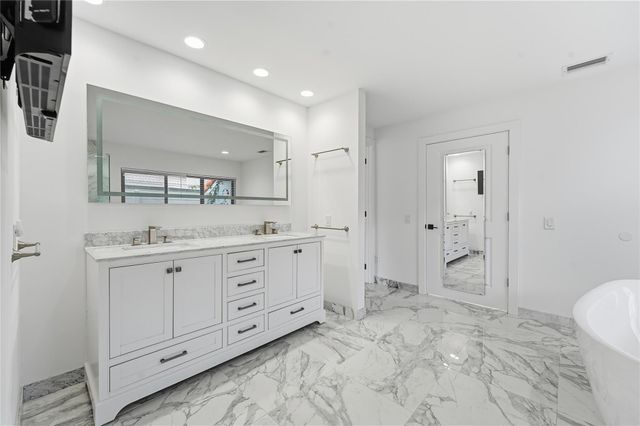 10486 Boca Woods Lane, Boca Raton, FL 33428