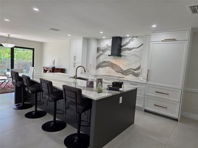 10486 Boca Woods Lane, Boca Raton, FL 33428