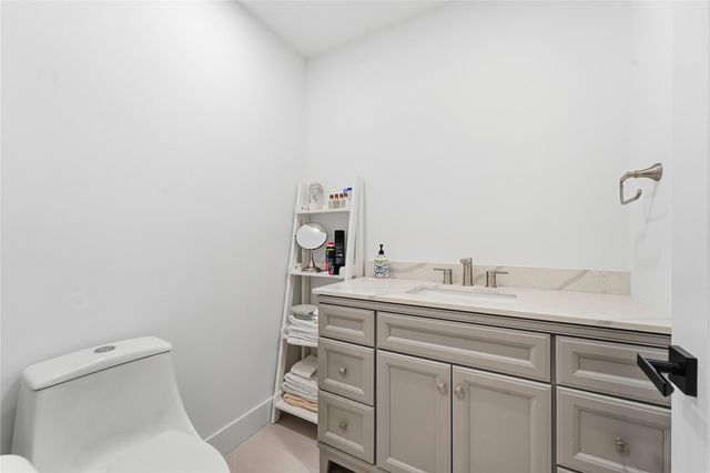 10486 Boca Woods Lane, Boca Raton, FL 33428