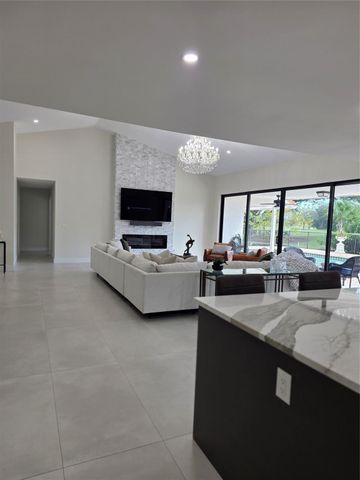 10486 Boca Woods Lane, Boca Raton, FL 33428