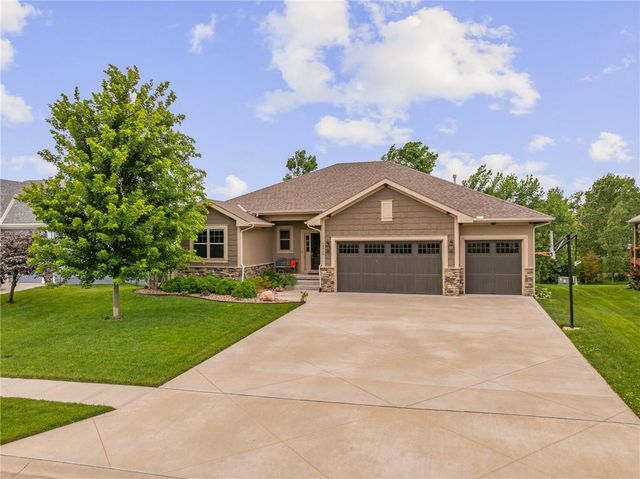 19736 Norton Street, Spring Hill, KS 66083