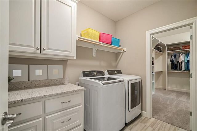 19736 Norton Street, Spring Hill, KS 66083