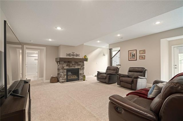 19736 Norton Street, Spring Hill, KS 66083