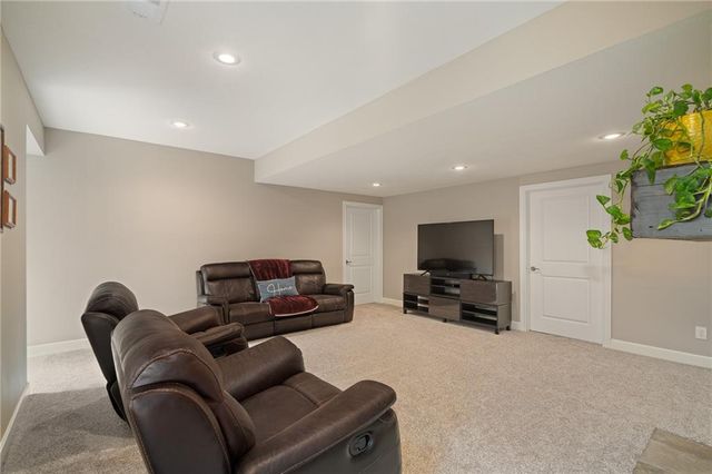 19736 Norton Street, Spring Hill, KS 66083