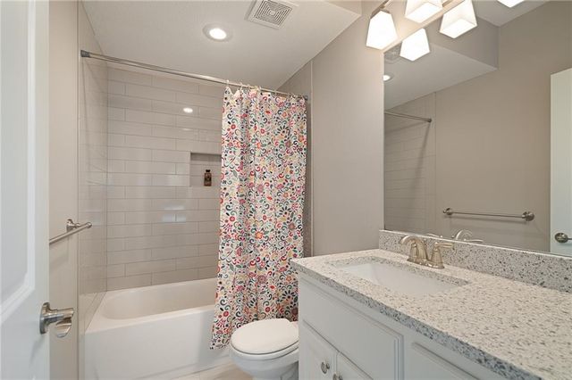 19736 Norton Street, Spring Hill, KS 66083