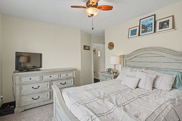 6002 Forrest Ct, Greenbrier, TN 37073