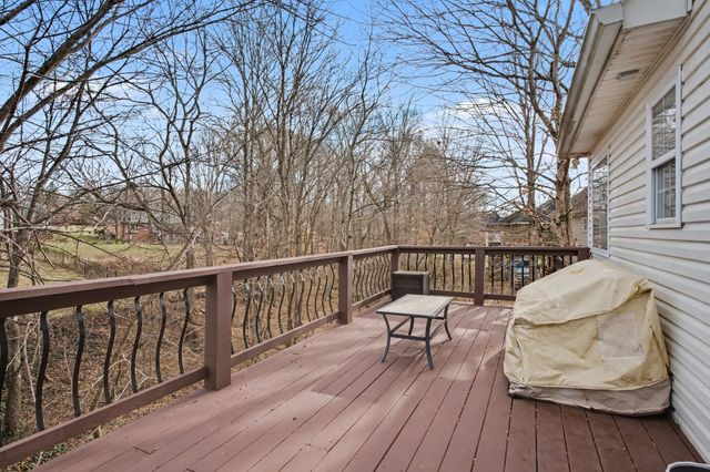 6002 Forrest Ct, Greenbrier, TN 37073