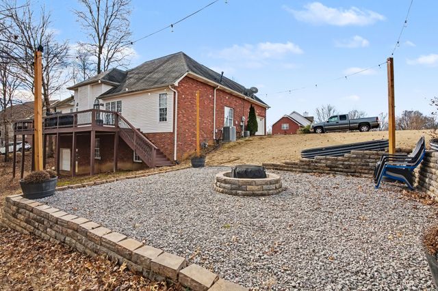 6002 Forrest Ct, Greenbrier, TN 37073