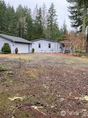 220 N Duckabush Drive N, Hoodsport, WA 98548