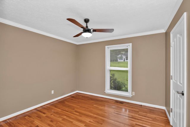 206 Allers Dr, White House, TN 37188