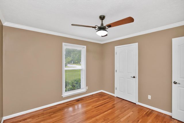 206 Allers Dr, White House, TN 37188