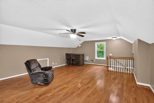 206 Allers Dr, White House, TN 37188