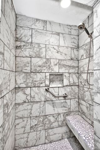 206 Allers Dr, White House, TN 37188