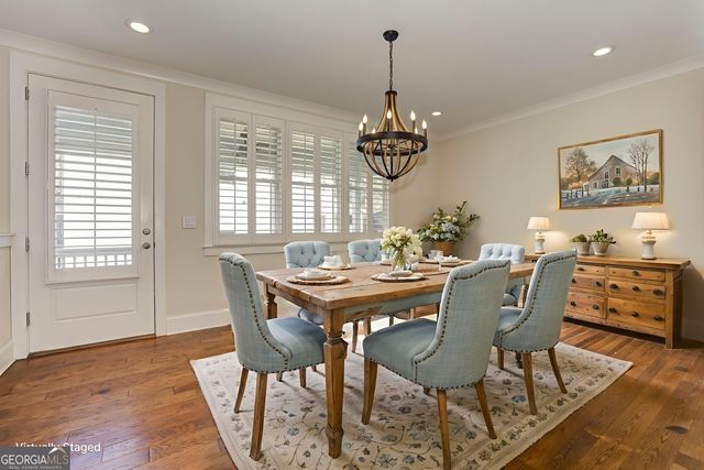 142 Inwood Walk, Woodstock, GA 30188