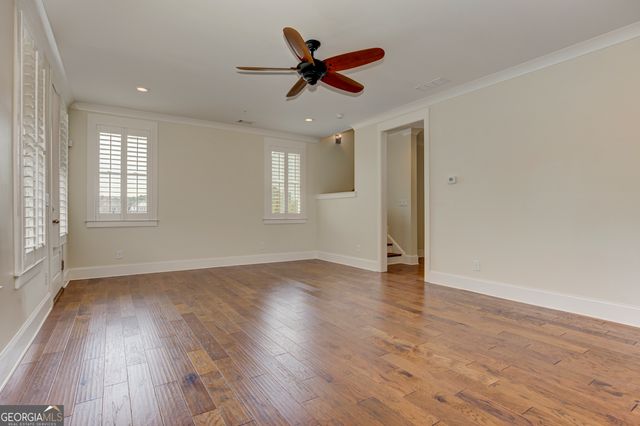 142 Inwood Walk, Woodstock, GA 30188