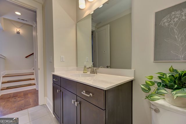 142 Inwood Walk, Woodstock, GA 30188