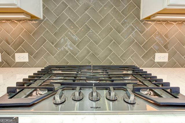 142 Inwood Walk, Woodstock, GA 30188