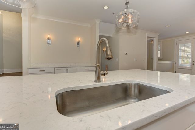 142 Inwood Walk, Woodstock, GA 30188