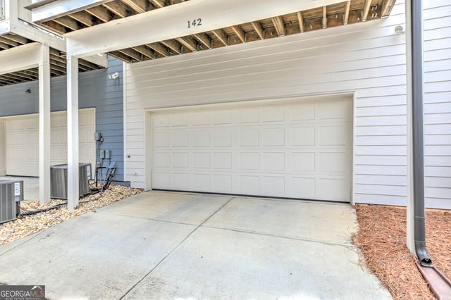 142 Inwood Walk, Woodstock, GA 30188