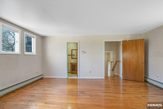 506 Ewing Avenue, Franklin Lakes, NJ 07417