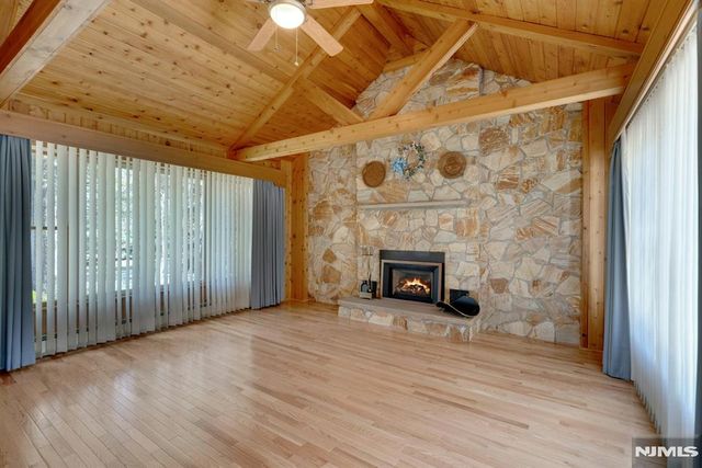 506 Ewing Avenue, Franklin Lakes, NJ 07417