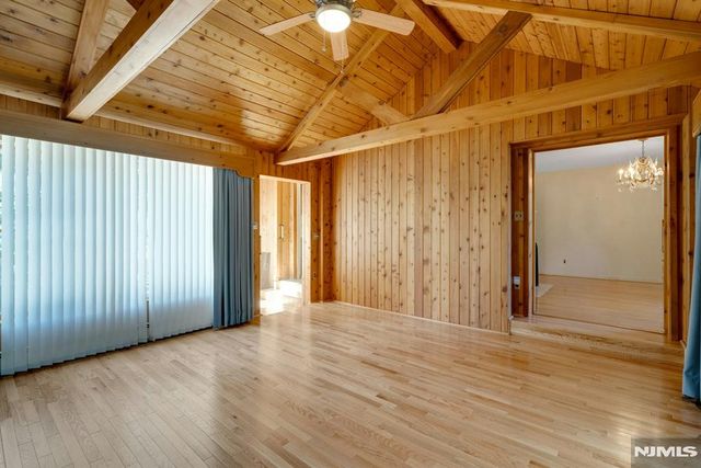 506 Ewing Avenue, Franklin Lakes, NJ 07417