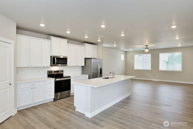 8741 151st Street E, Puyallup, WA 98375