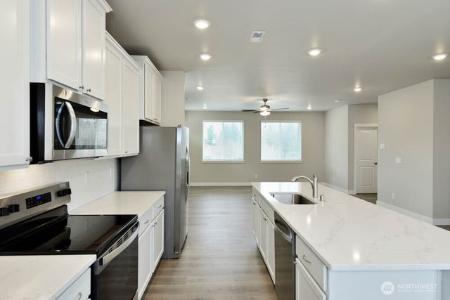 8741 151st Street E, Puyallup, WA 98375