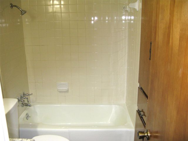 504 Greenway DR, Pflugerville, TX 78660