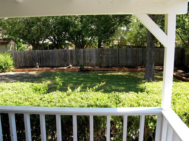 504 Greenway DR, Pflugerville, TX 78660