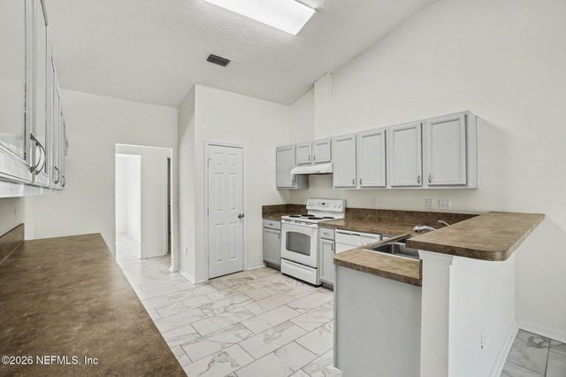 3265 SILVERADO Circle, Green Cove Springs, FL 32043