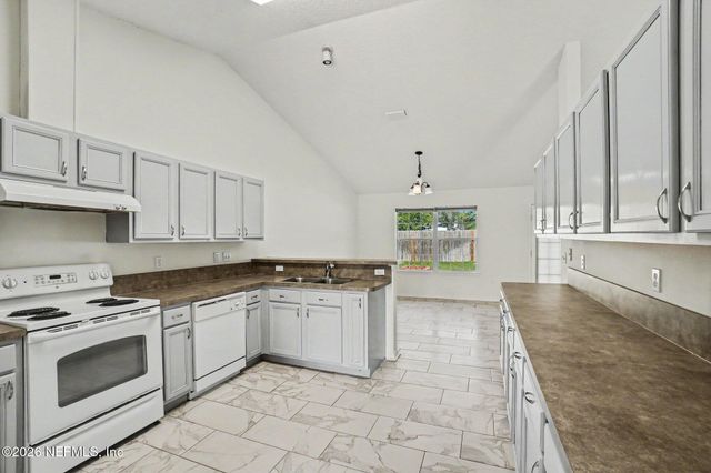 3265 SILVERADO Circle, Green Cove Springs, FL 32043