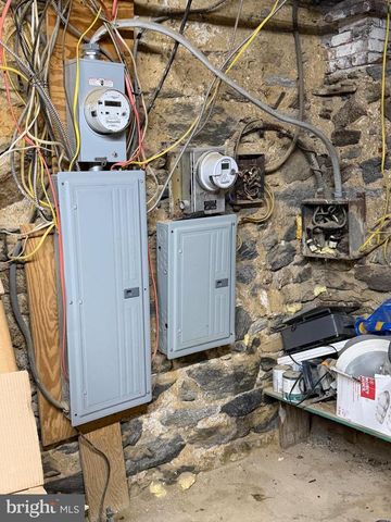 1431 S 58TH ST, Philadelphia, PA 19143