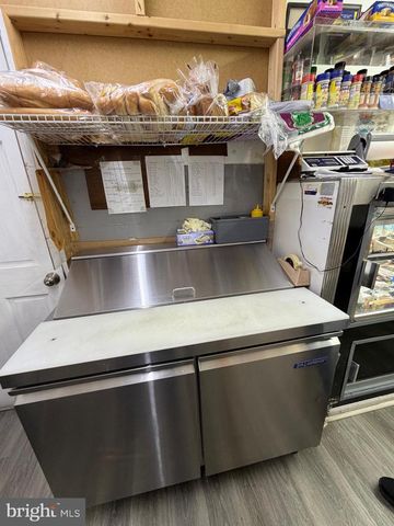 1431 S 58TH ST, Philadelphia, PA 19143