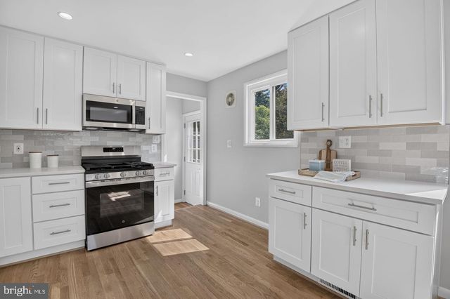 11302 SCHUYLKILL RD, Rockville, MD 20852