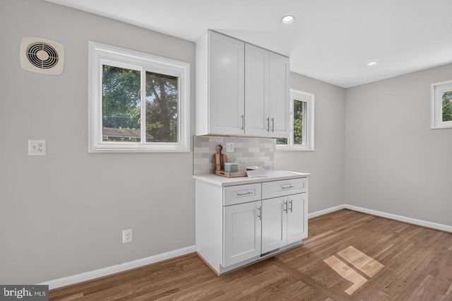 11302 SCHUYLKILL RD, Rockville, MD 20852