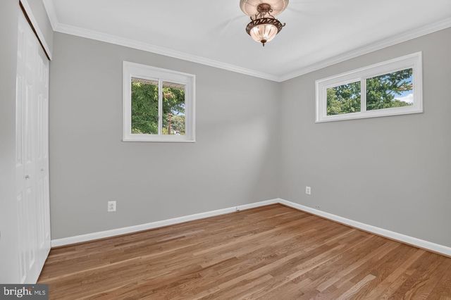 11302 SCHUYLKILL RD, Rockville, MD 20852