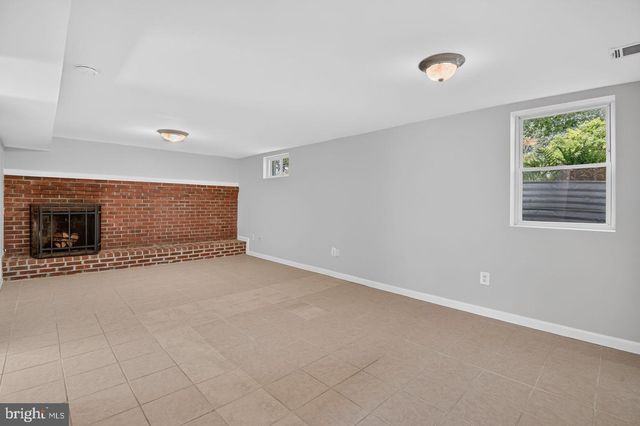 11302 SCHUYLKILL RD, Rockville, MD 20852