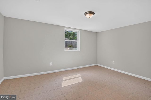 11302 SCHUYLKILL RD, Rockville, MD 20852