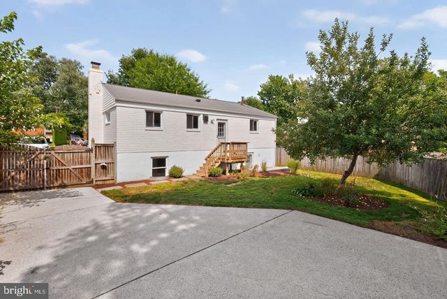 11302 SCHUYLKILL RD, Rockville, MD 20852