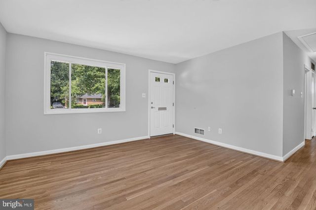 11302 SCHUYLKILL RD, Rockville, MD 20852