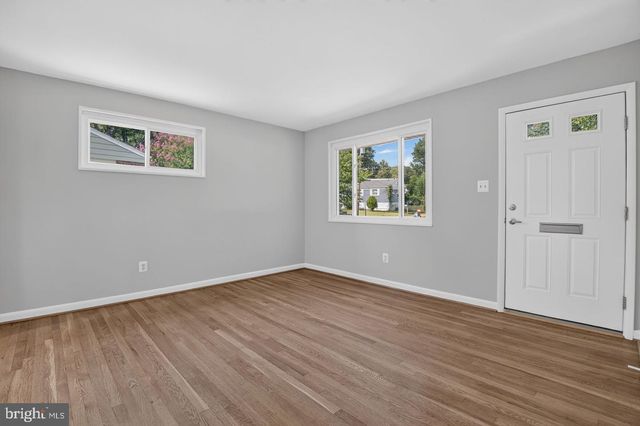 11302 SCHUYLKILL RD, Rockville, MD 20852