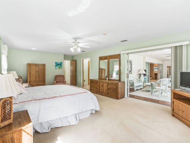 7368 NW 14TH STREET, Ocala, FL 34482
