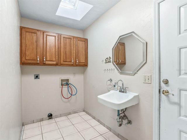 7368 NW 14TH STREET, Ocala, FL 34482
