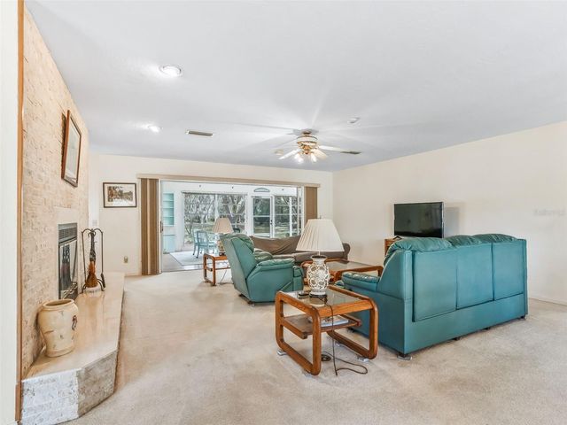 7368 NW 14TH STREET, Ocala, FL 34482