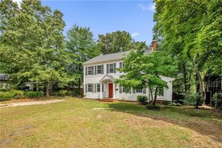 906 W Rowan Street, Fayetteville, NC 28301